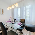 With Wifi - 15923 شقة سبليت